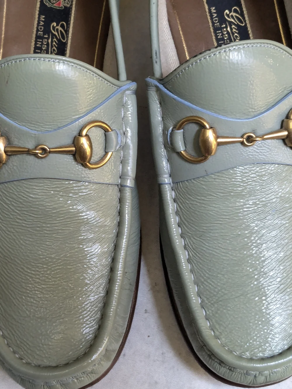 Gucci Men's Light Green Patent Leather Horsebit Loafers US 9